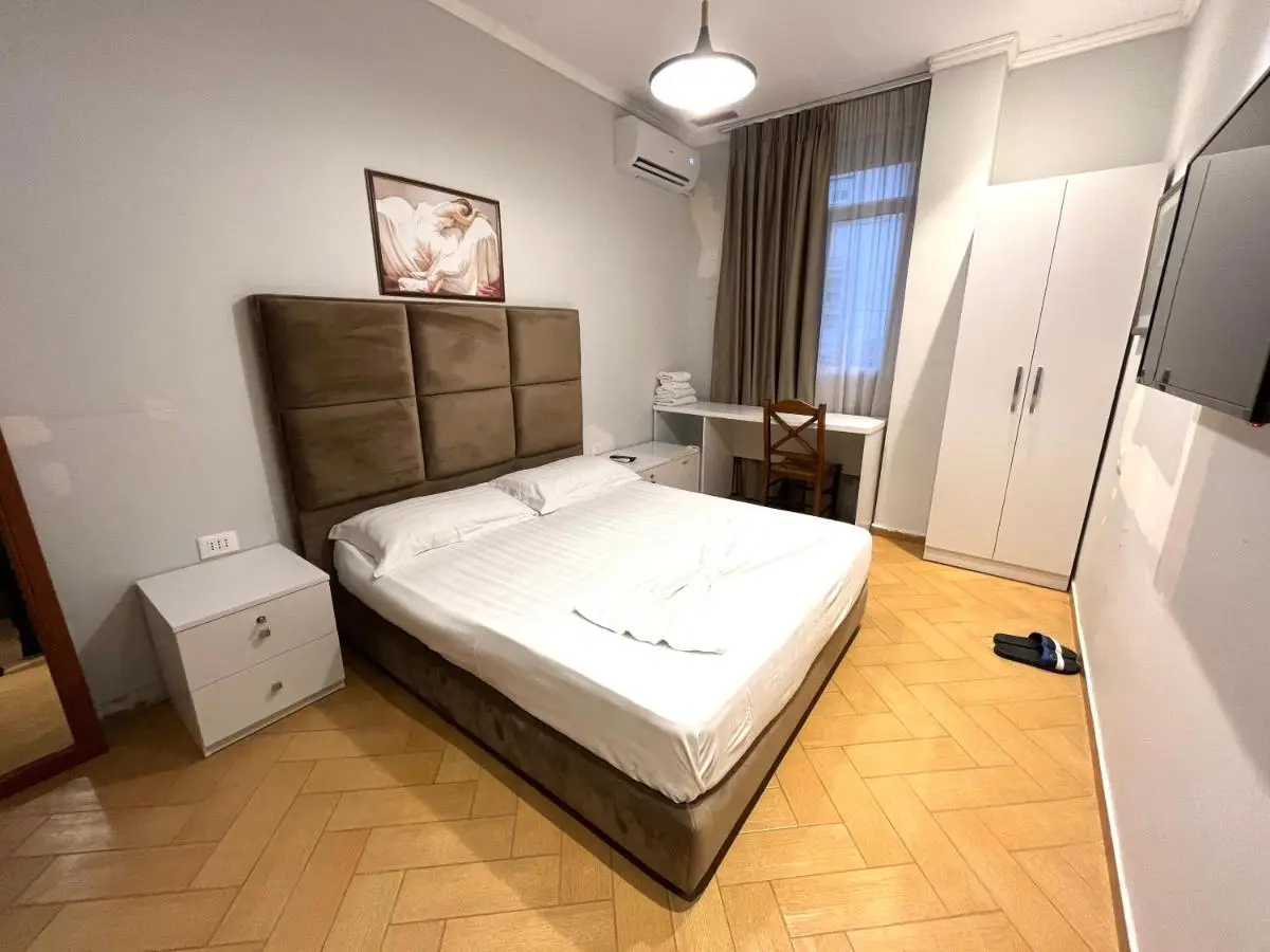 HOTEL NOBEL CENTER