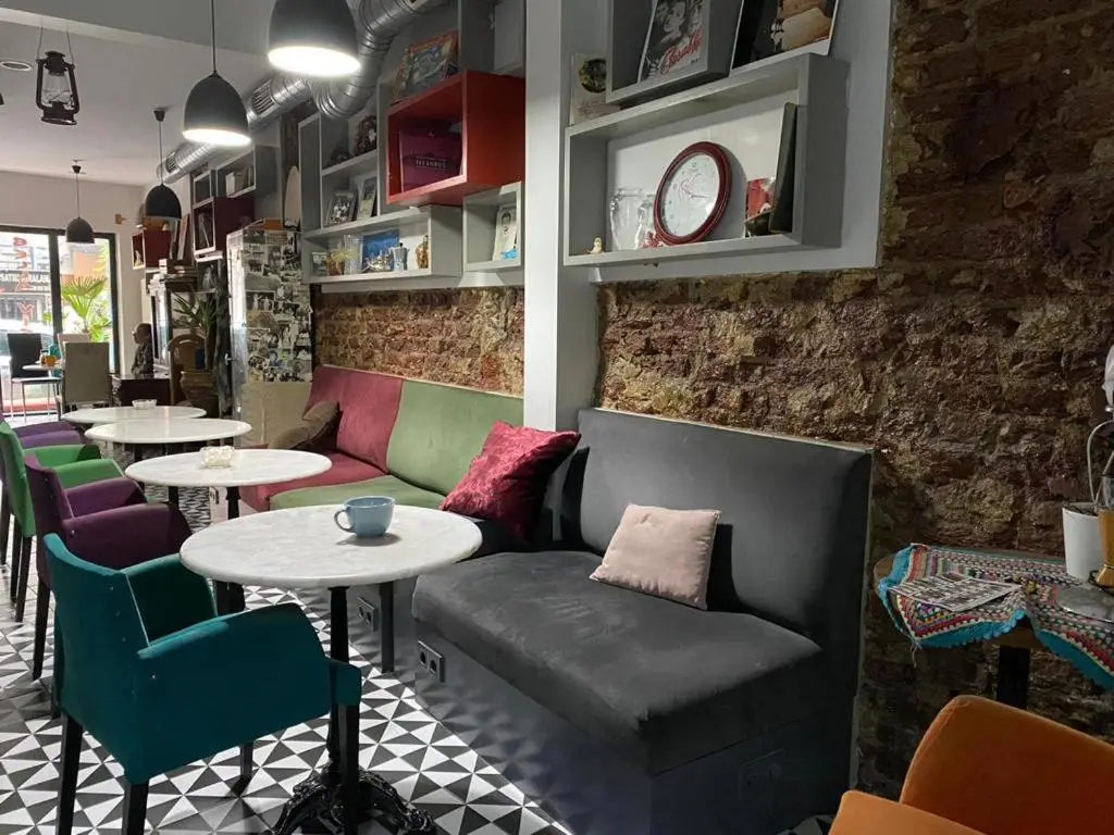 GRAND BELLA VİSTA Hostel