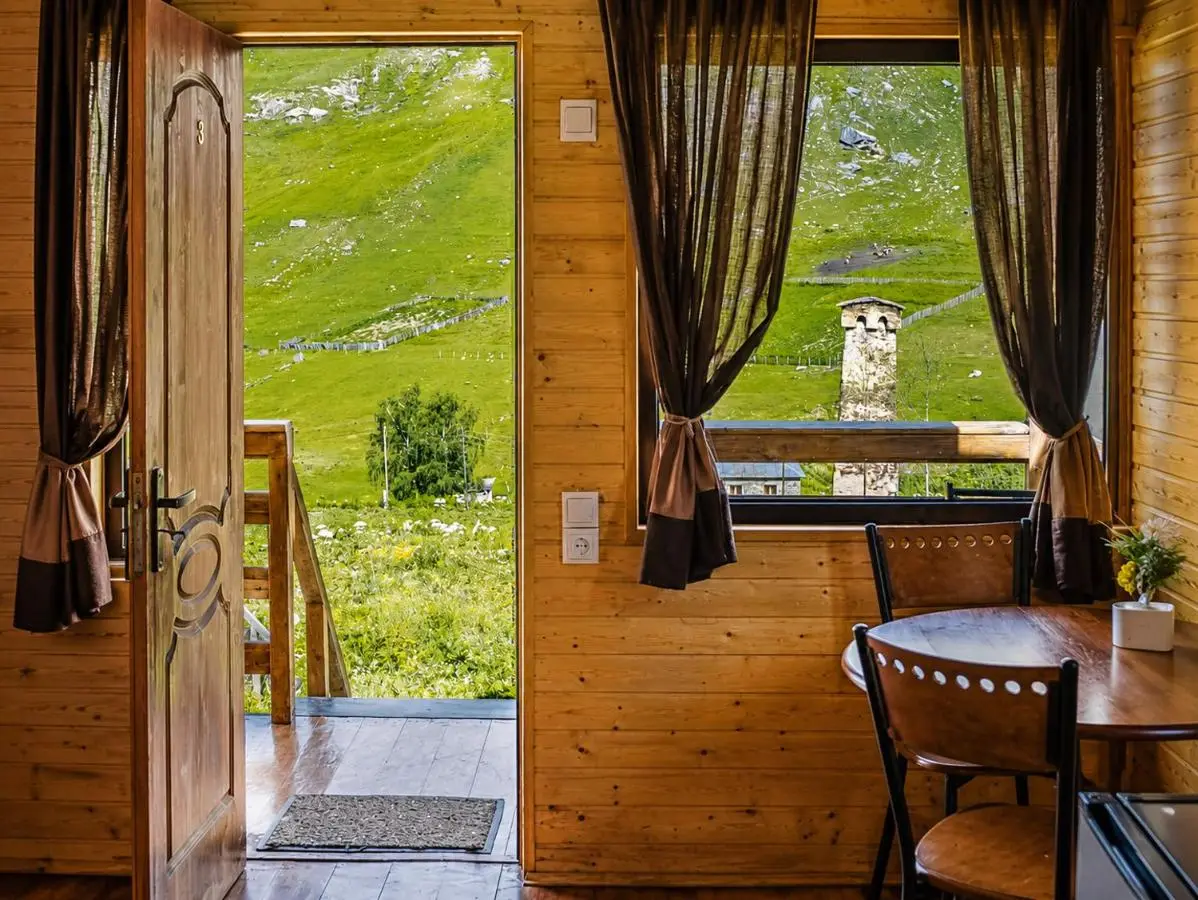 Ushguli Cabins l Cafe