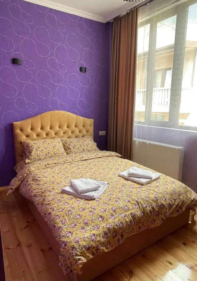 Sunny guesthouse