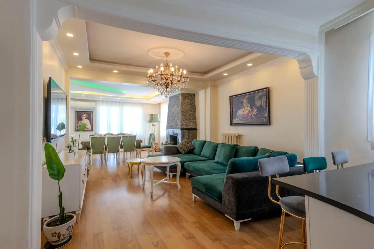 Dilek Apartments