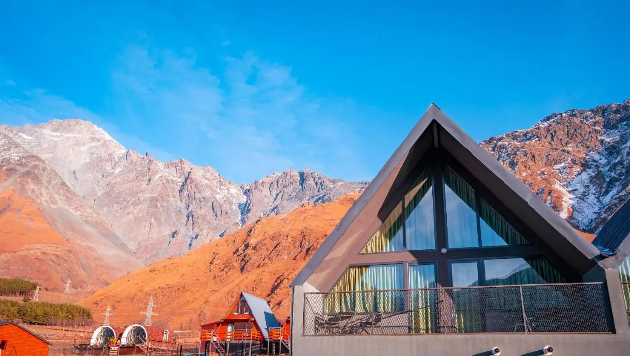 Kazbegi View Cottages