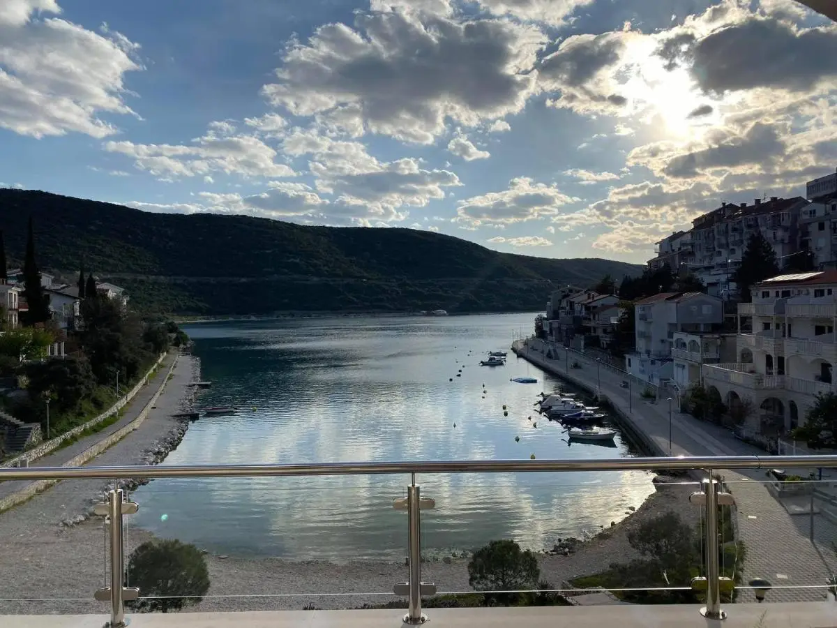 Apartmani Divna