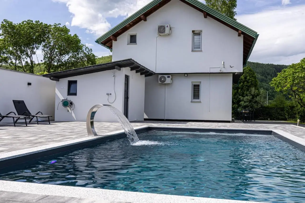 Villa Asja