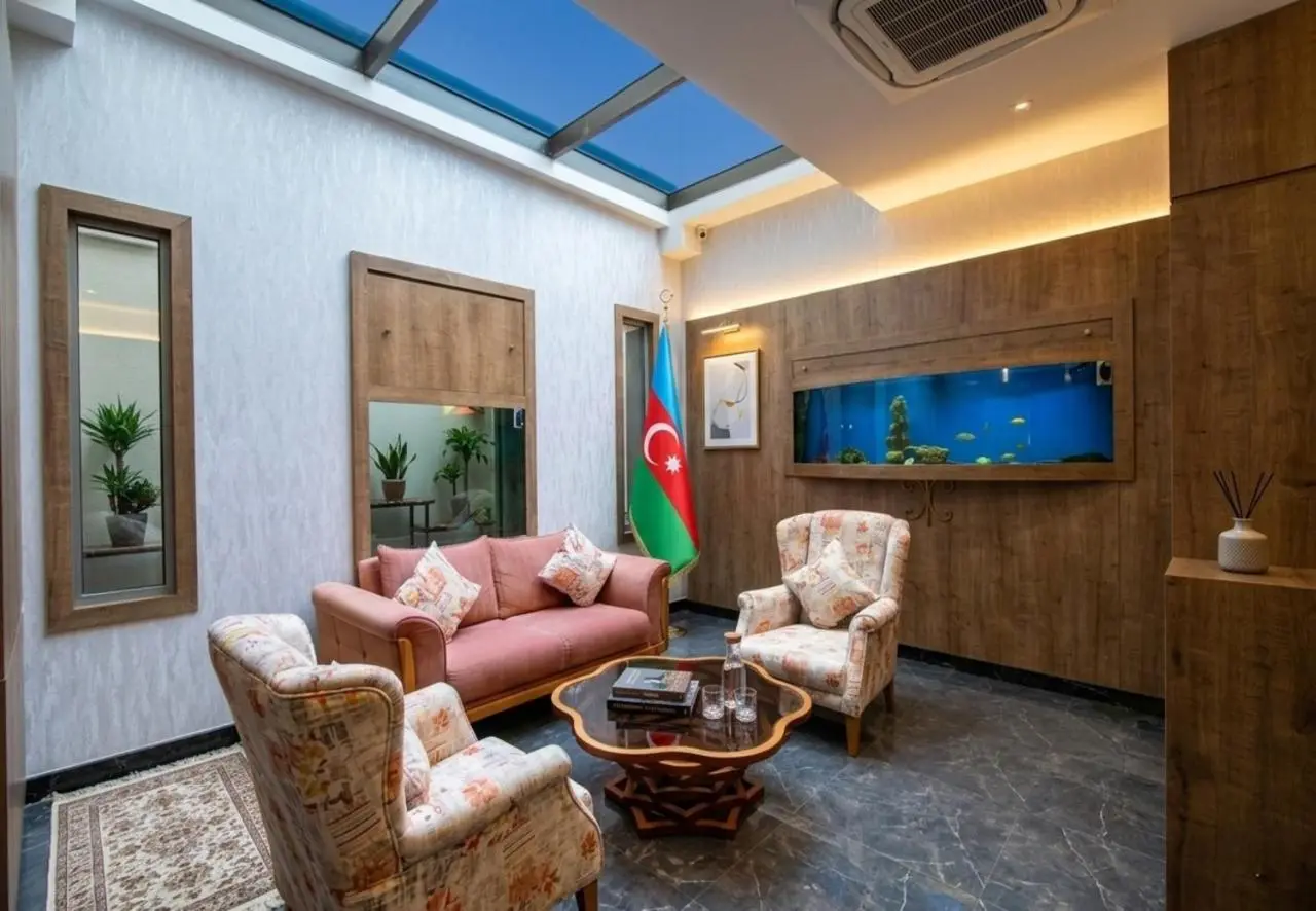 Sunday Luxury Hotel
