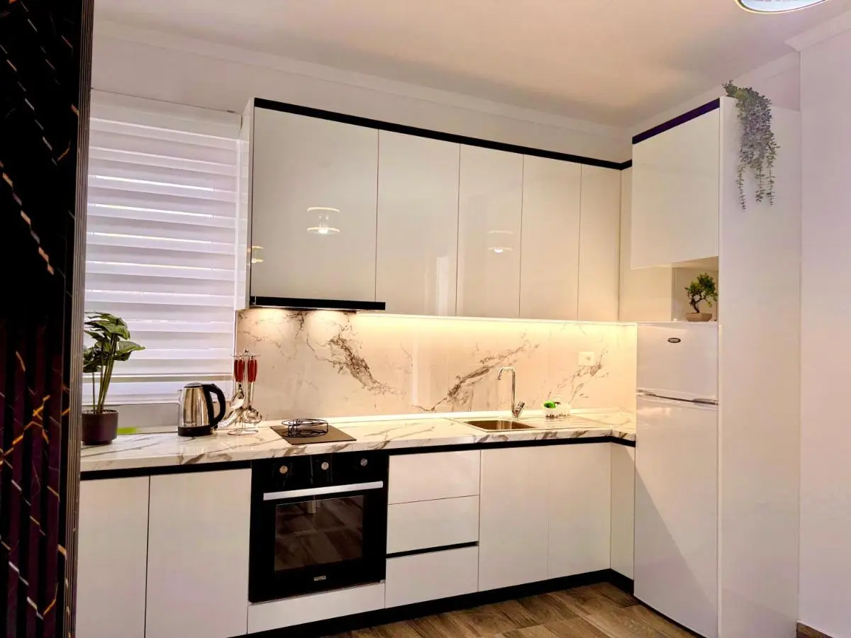 Elite Apartments