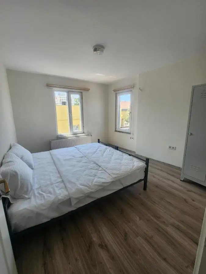 Nostalgia Apartment