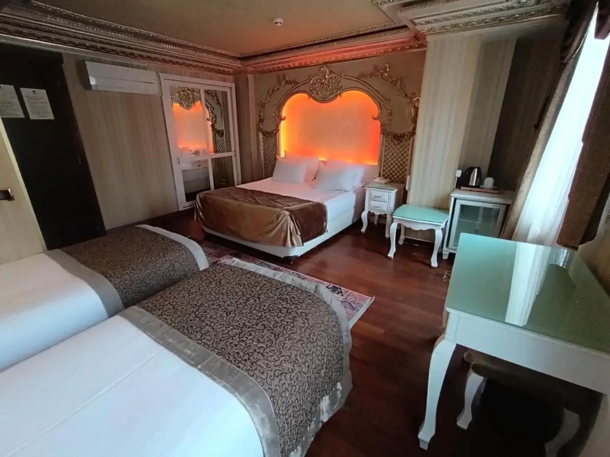 Golden Horn Hotel