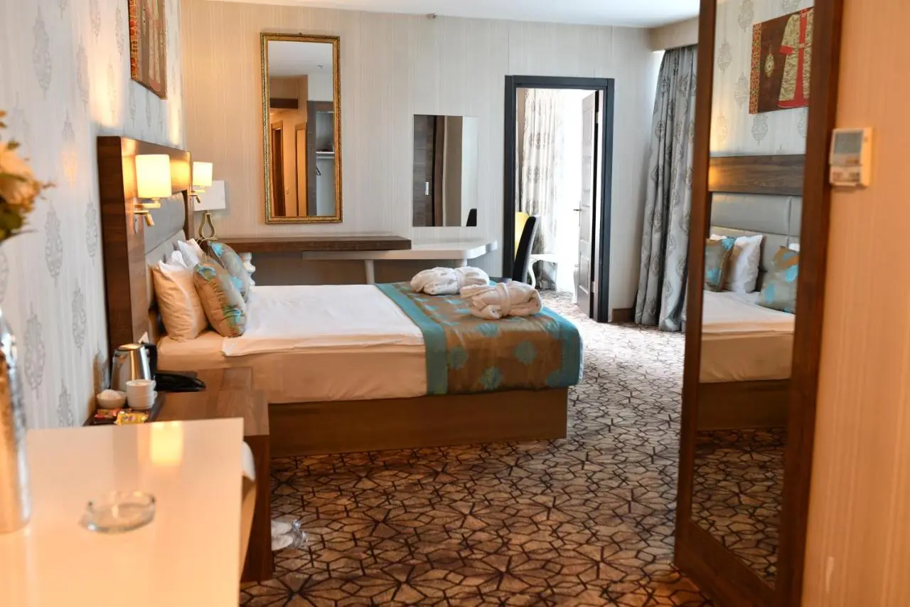 Royal Hotel Inegol