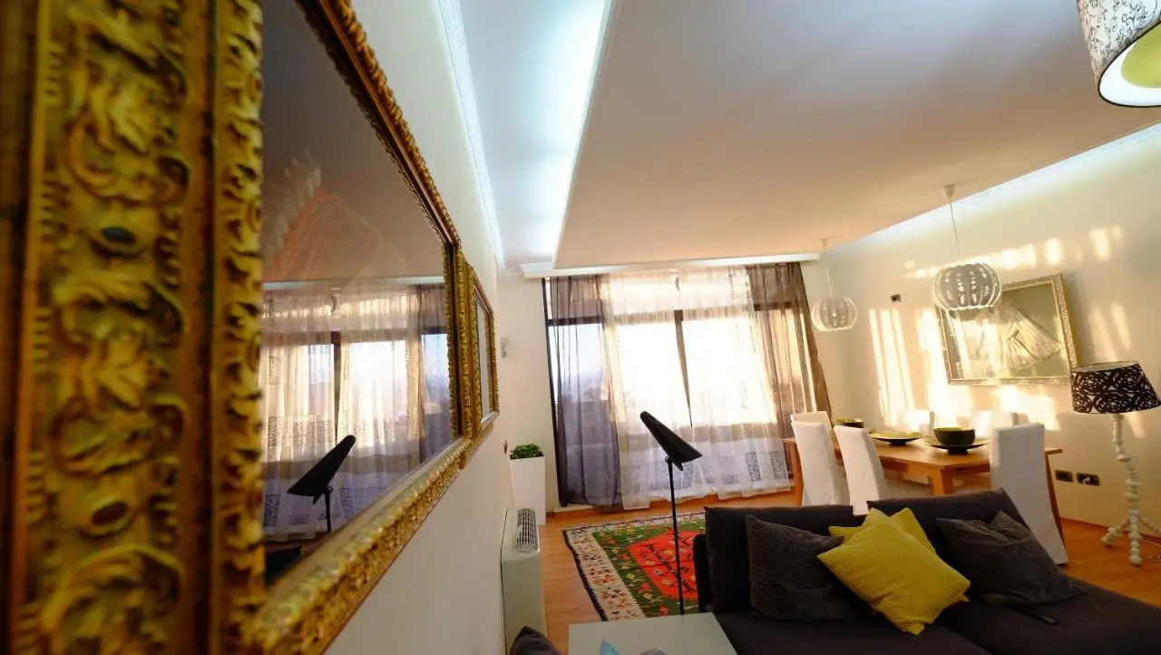 Galeria Apartment