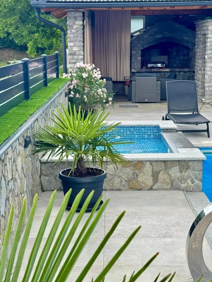 Villa Kula