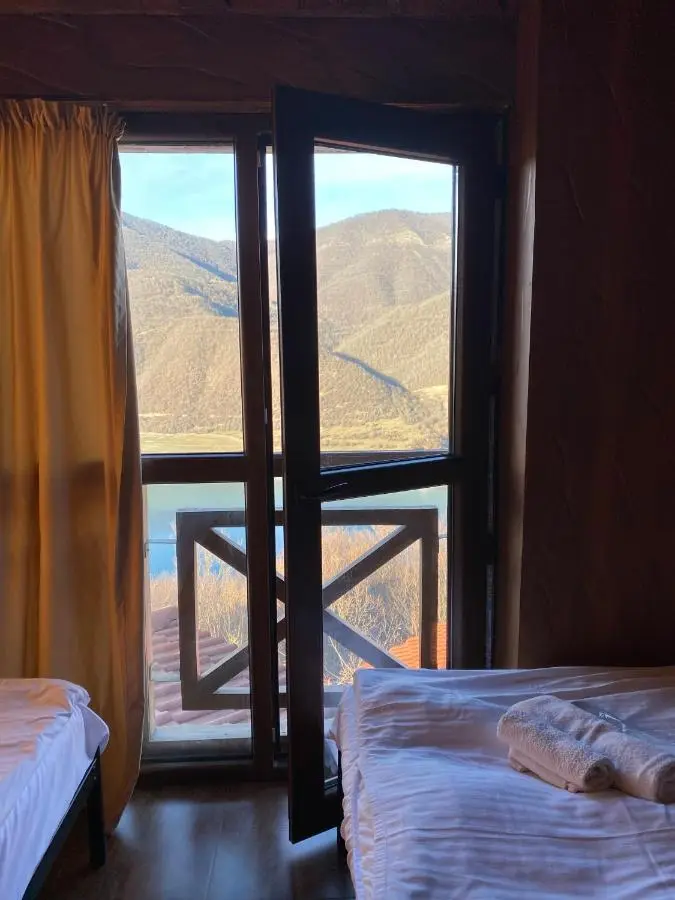 Hotel Ananuri