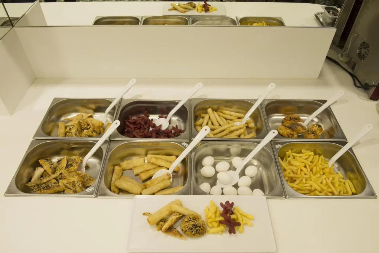 Cumbali Plaza Hotel