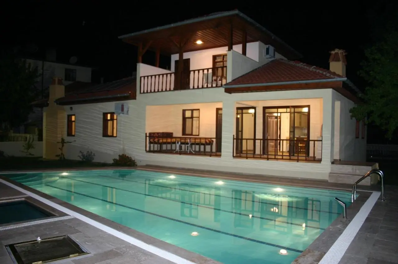 Begonville Villa