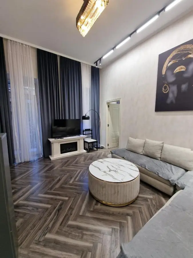 Nizami Central Apartments by Bakhtiyar