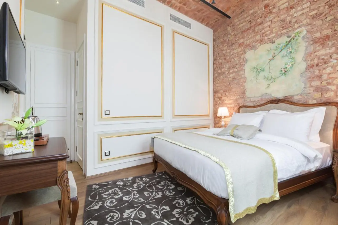 Hotel Pera Parma