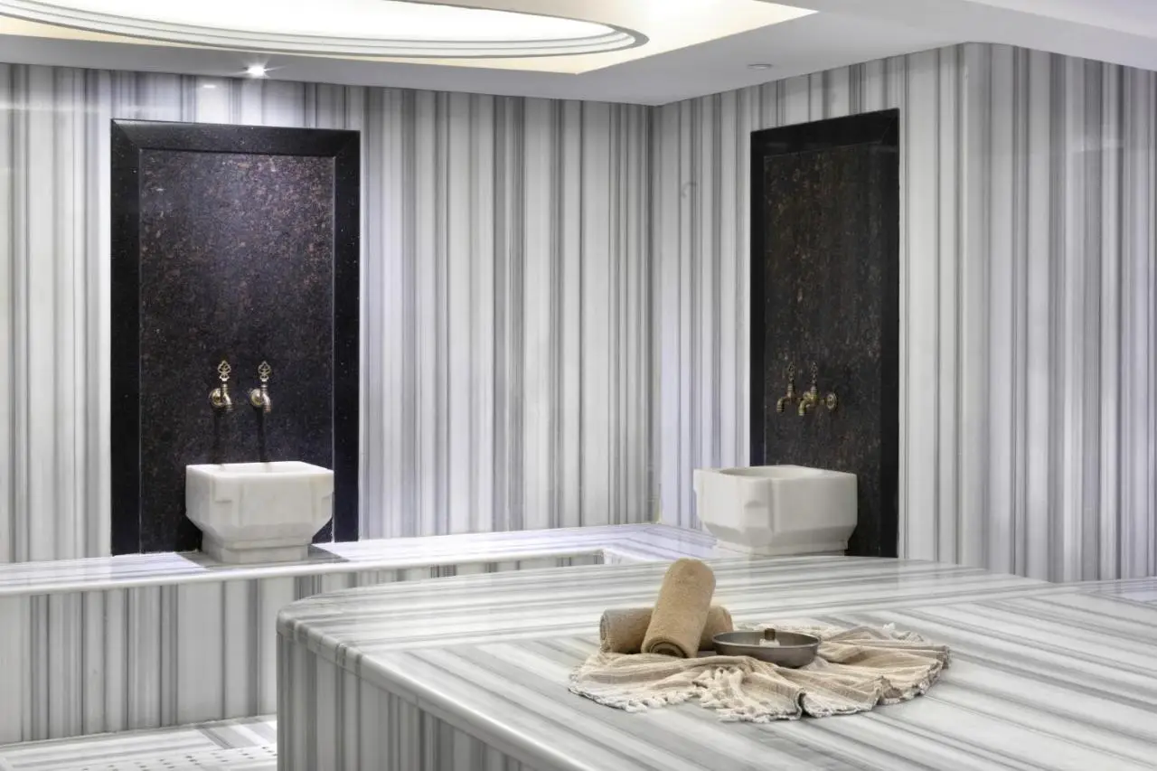 Orka Royal Hotel & Spa