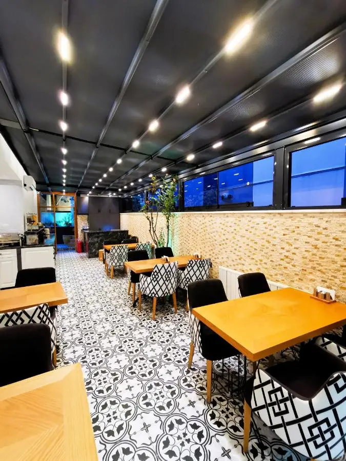 Luxx Garden Hotel