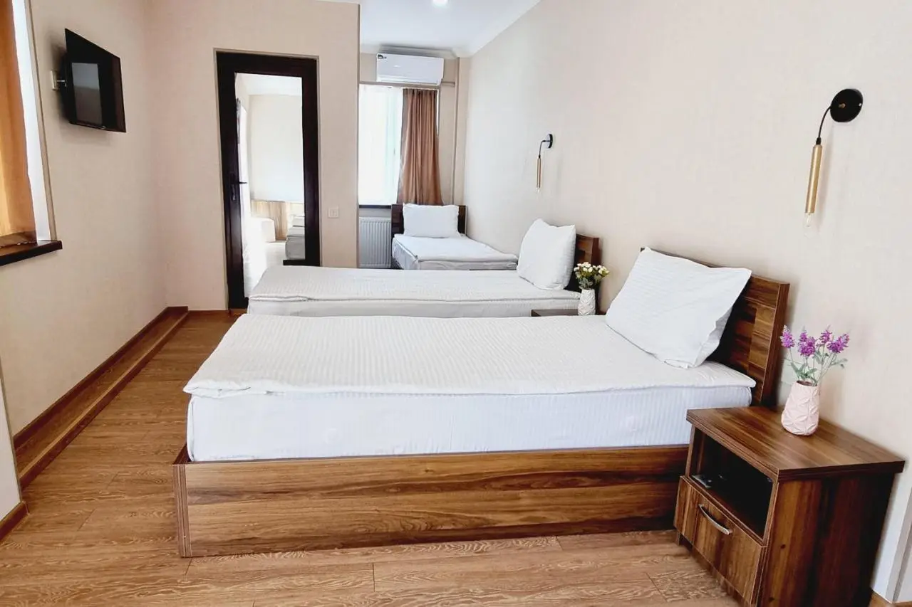 Sina Hotel