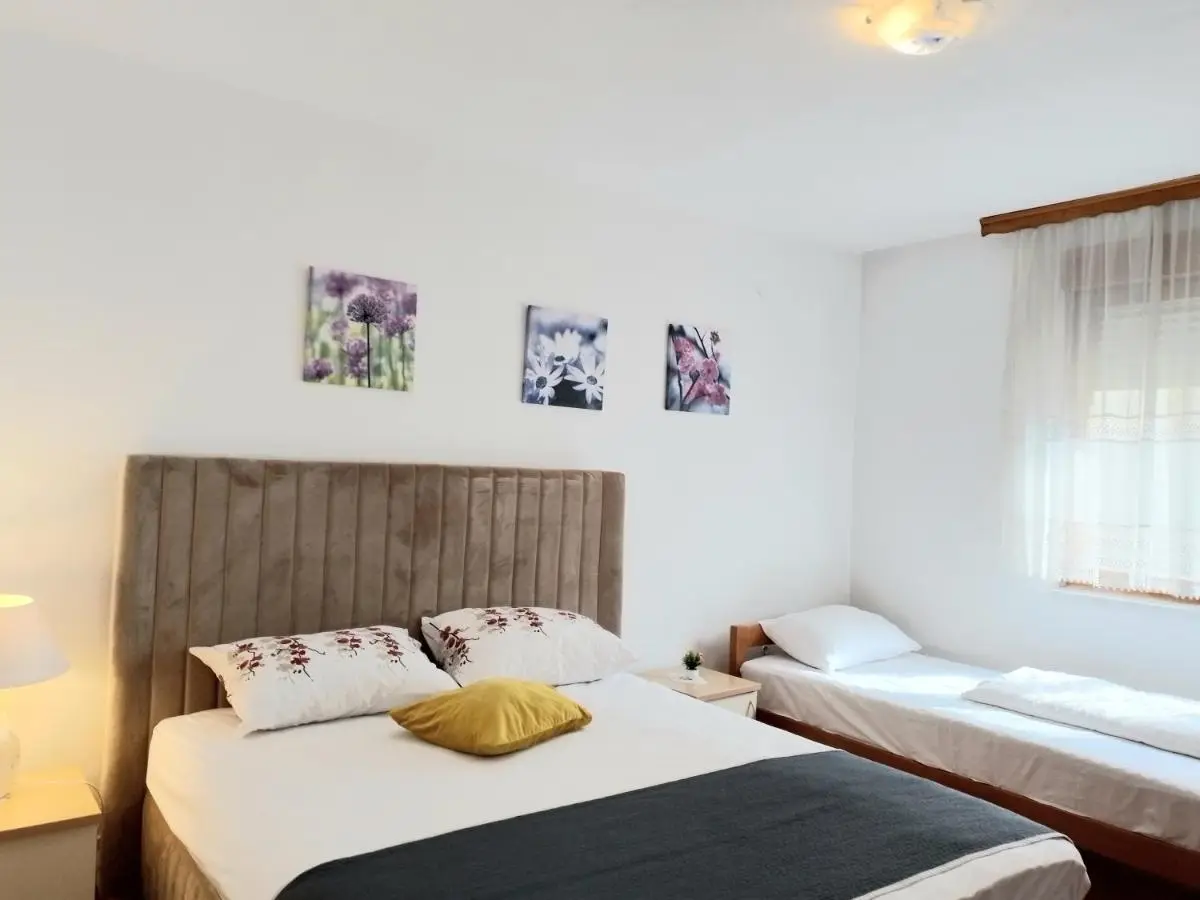 Guesthouse Sanja - Apartments 212