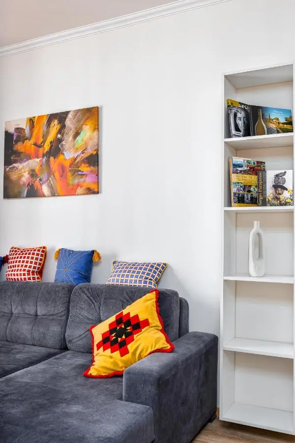 LE Home - Cozy 2 BR apartment in Saburtalo