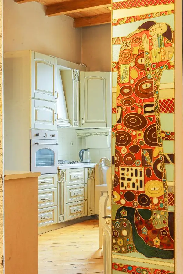 Wehost Duplex Near Rustaveli Avenue