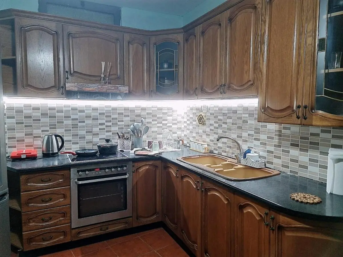 Calmly, spacious apartment next to USA embassy