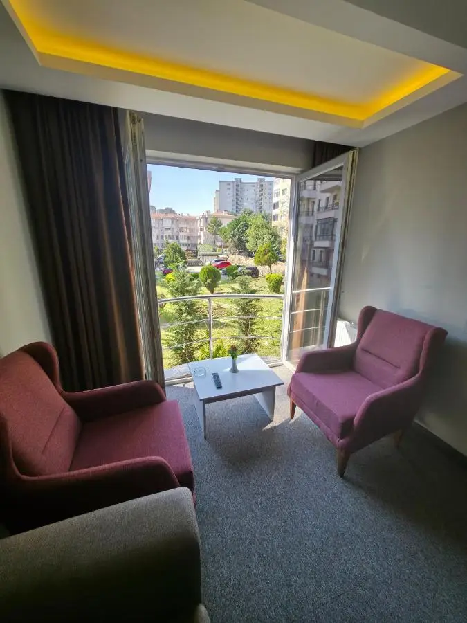 Gardan Hotel