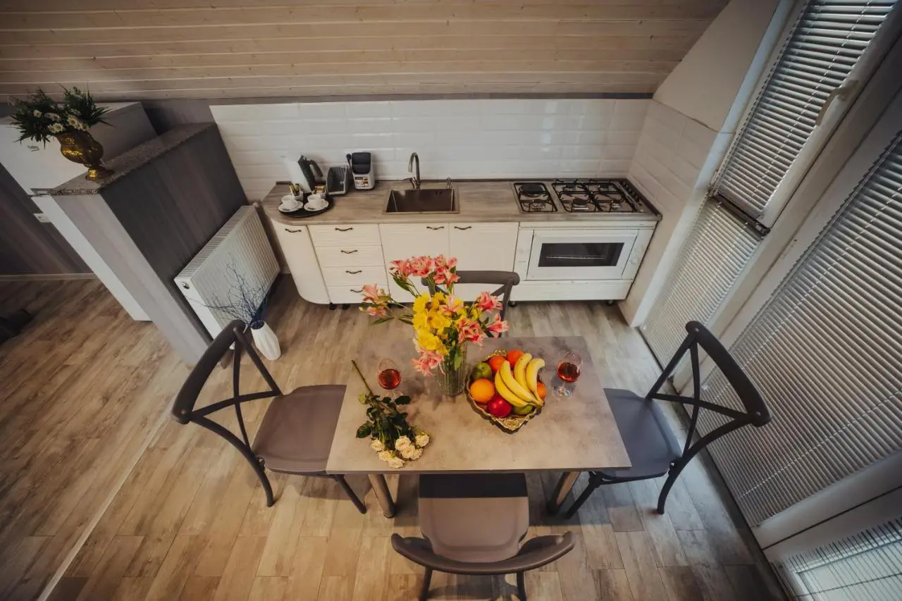 Rustaveli Apartment with Gym