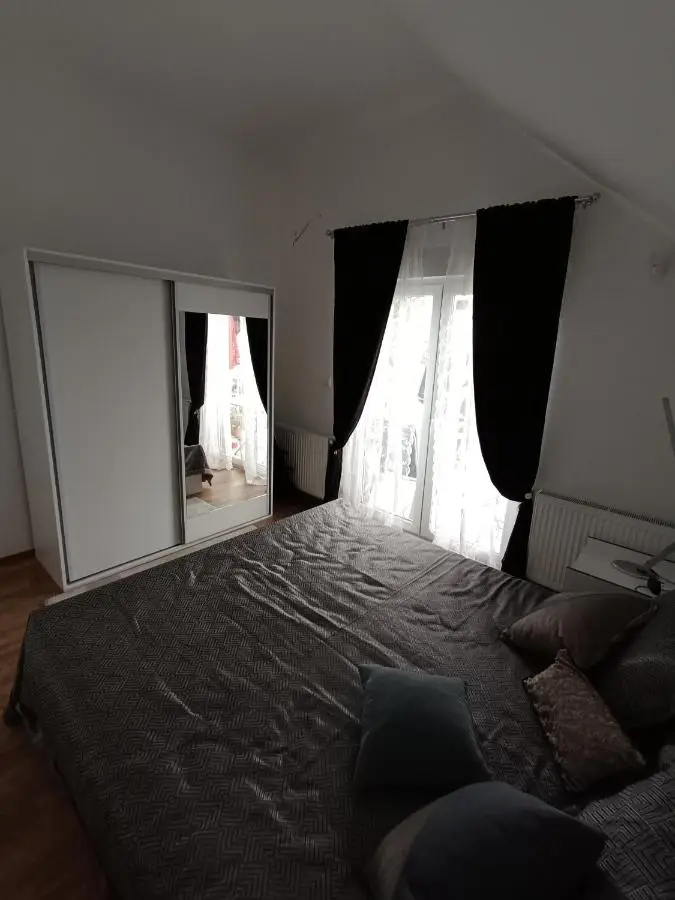 Nahorevo apartment