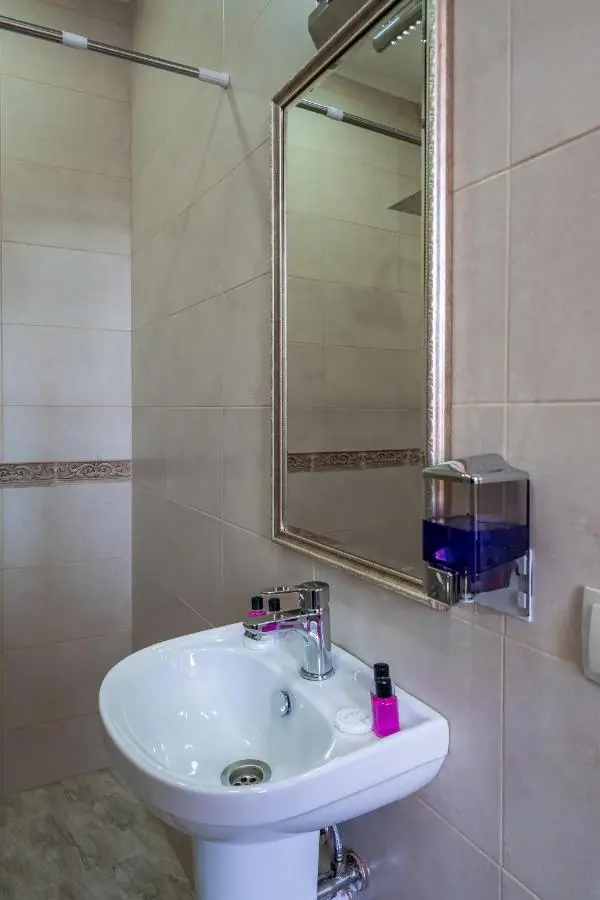 Golden Light Hotel