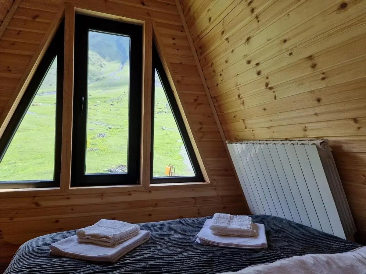 Memory Hut_Kazbegi