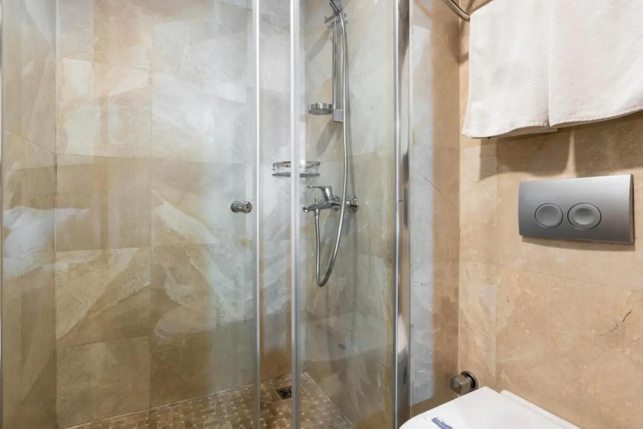 6 Apartment Galata