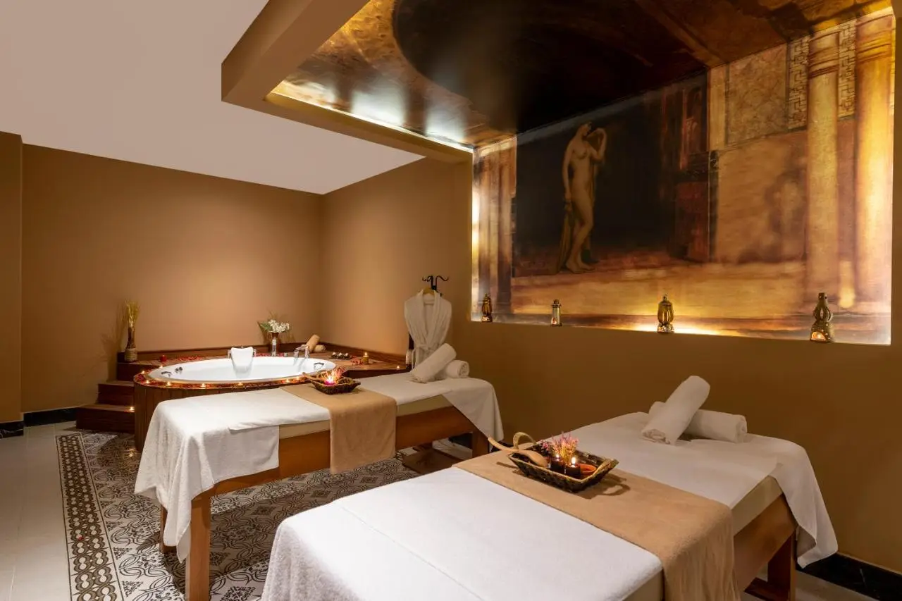 Oz Hotels Side Premium