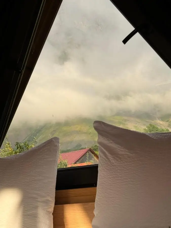 ELLO cottage Kazbegi