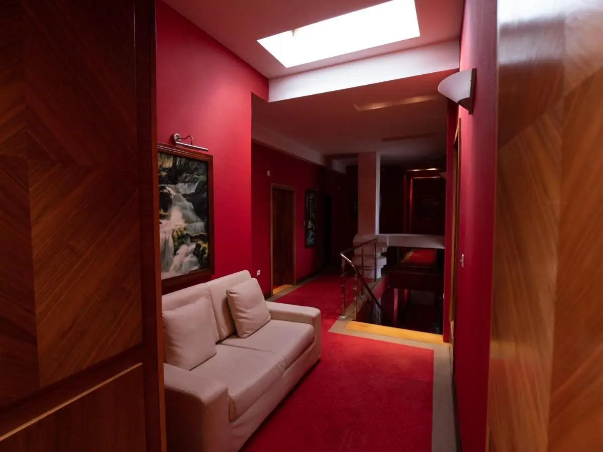 Hotel Astra