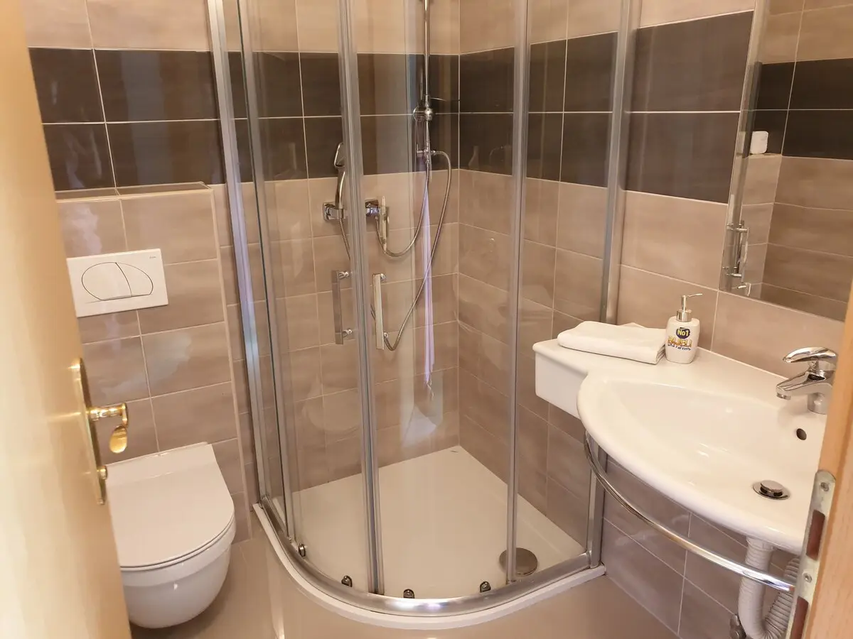 Deluxe double room 2.