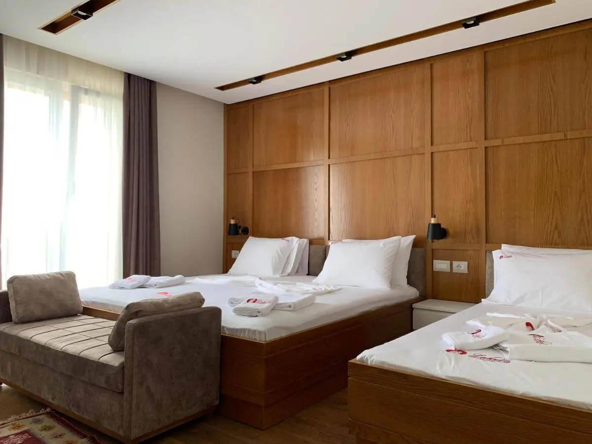 Hotel Lahuta