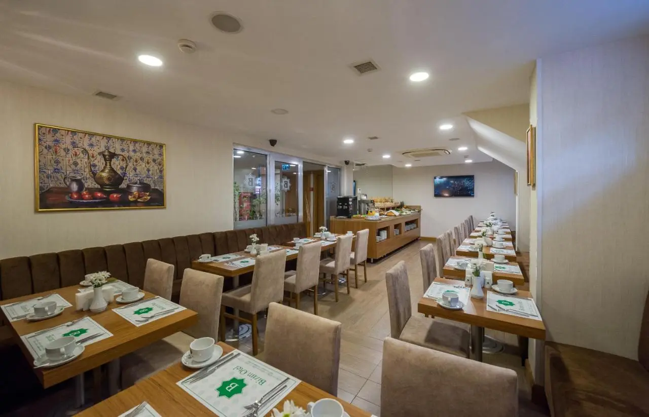 Bizim Hotel