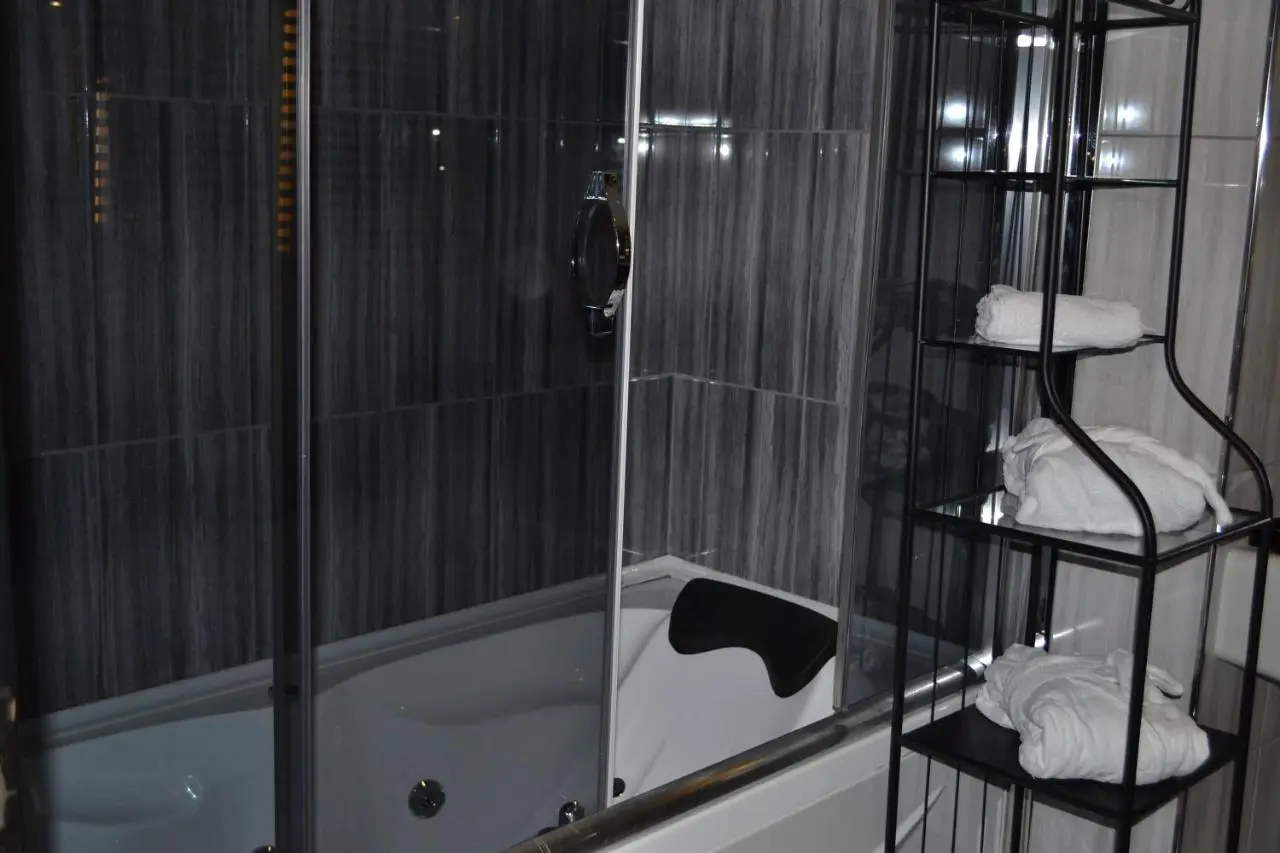Gumus Palace Suites