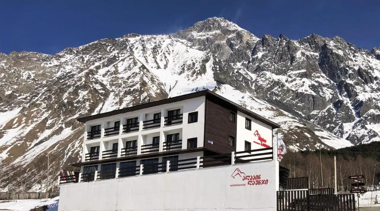 Alpine Lounge Boutique Hotel