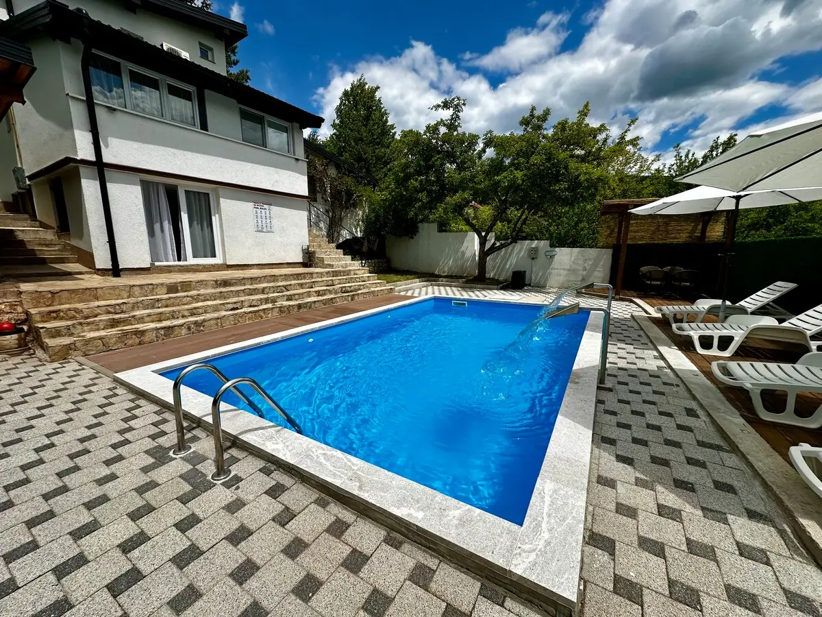 Villas by Expert IMAN