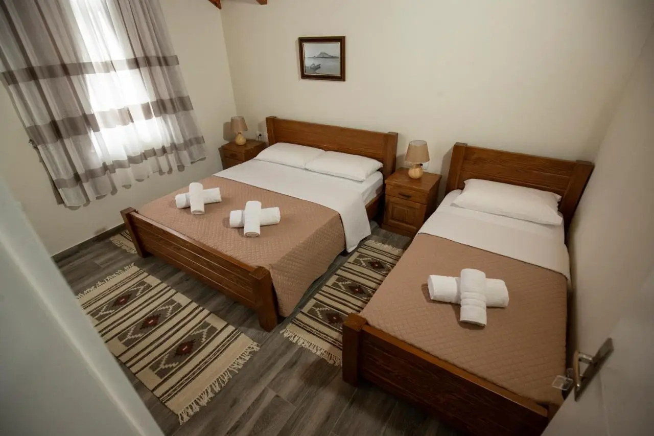 Xhuli Guesthouse