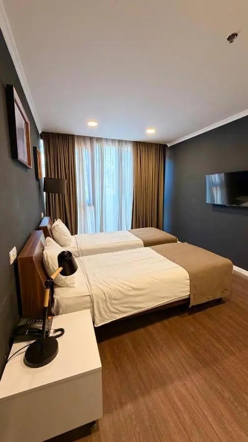 Bricks Hotel