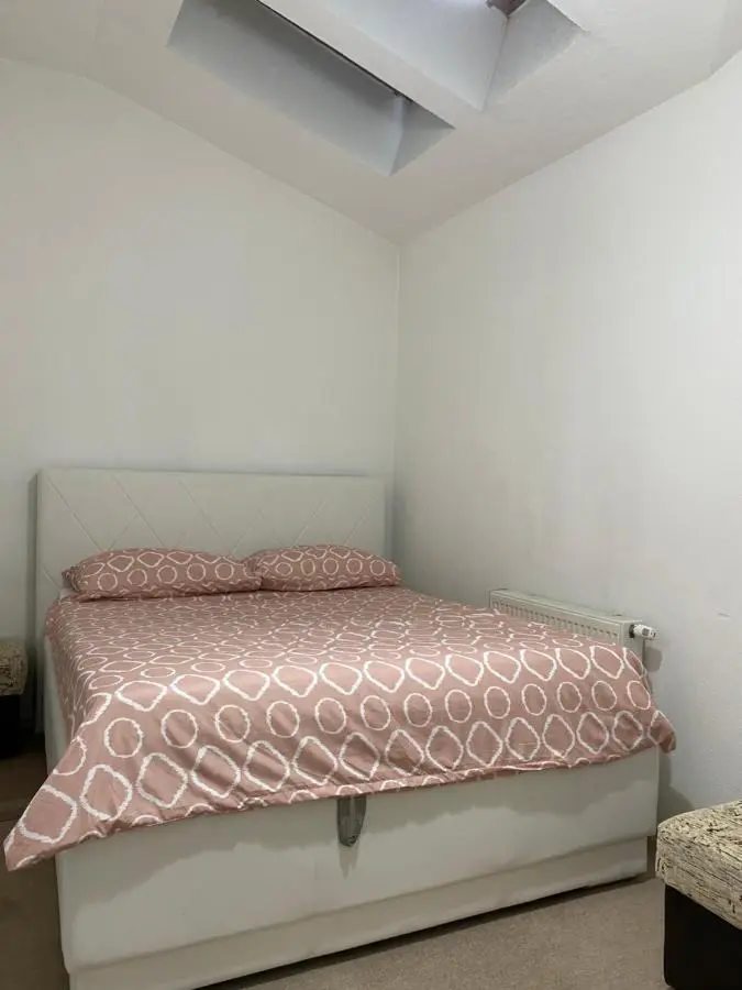 Unas apartment