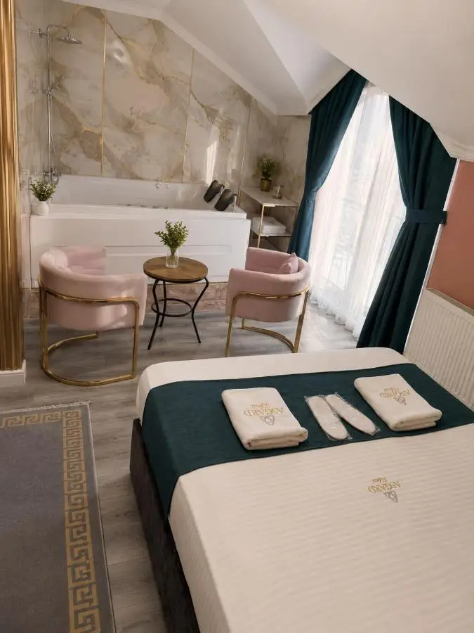 Asgard Hotel
