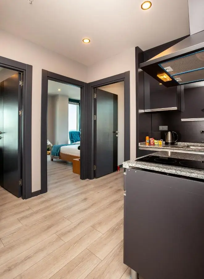 Marina Green Suite & Residence