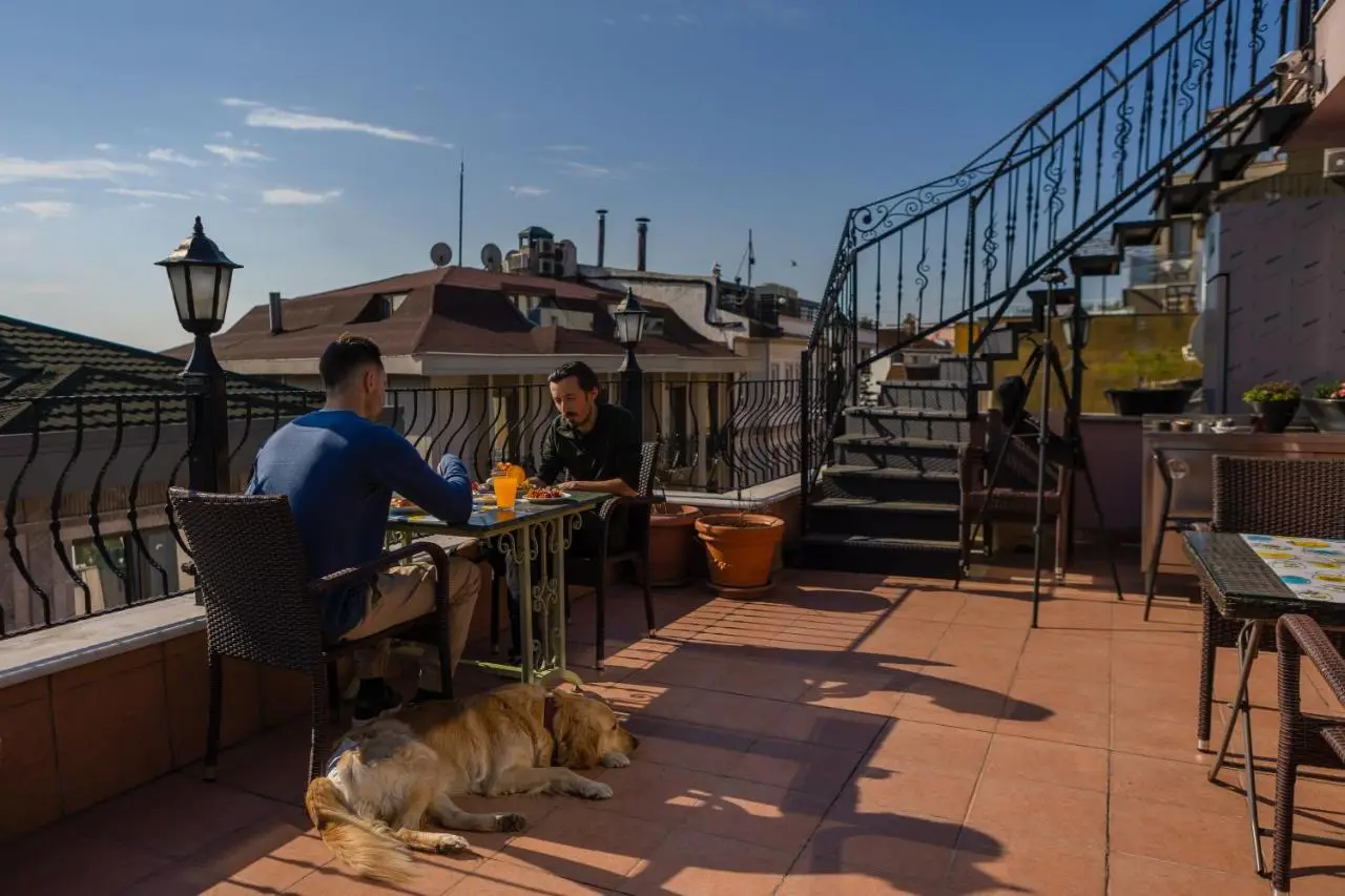 Agora Guesthouse