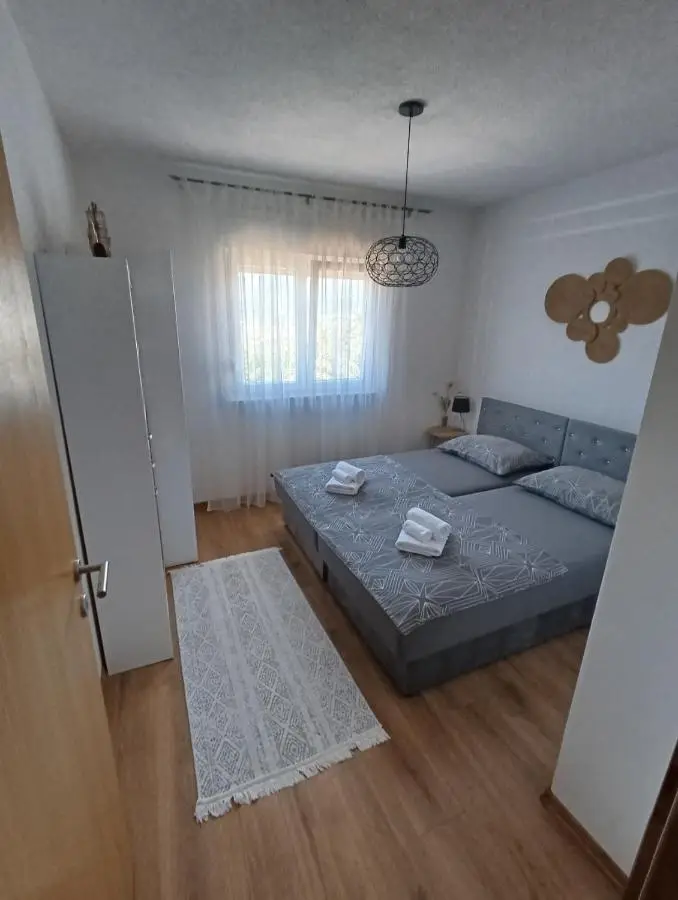 Luna APARTMANI