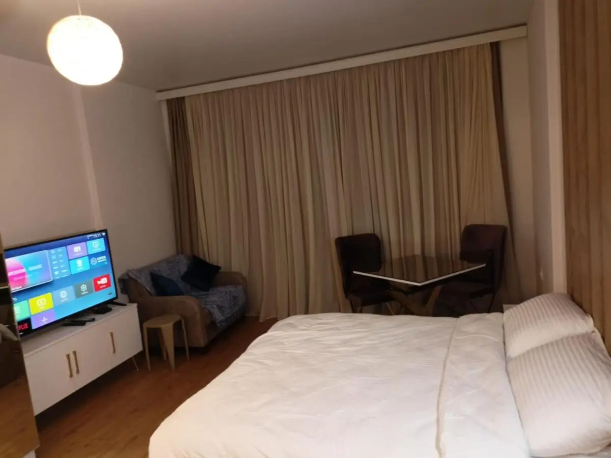 Solo Visit Apartments 1709 B